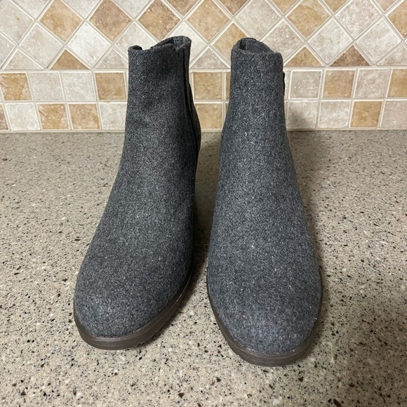 Dr Scholl’s Chloe Wedge Bootie in Charcoal Gray Size 11 - Picture 2 of 9